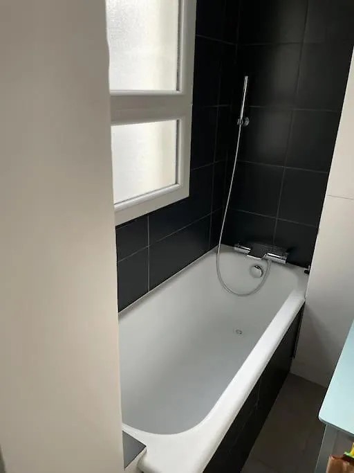 شقة Amazing Flat Near Parc Monceau باريس